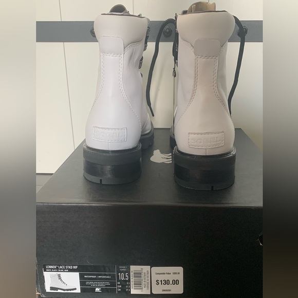 NIB- Sorel Lennox leather combat boot - Picture 3 of 5